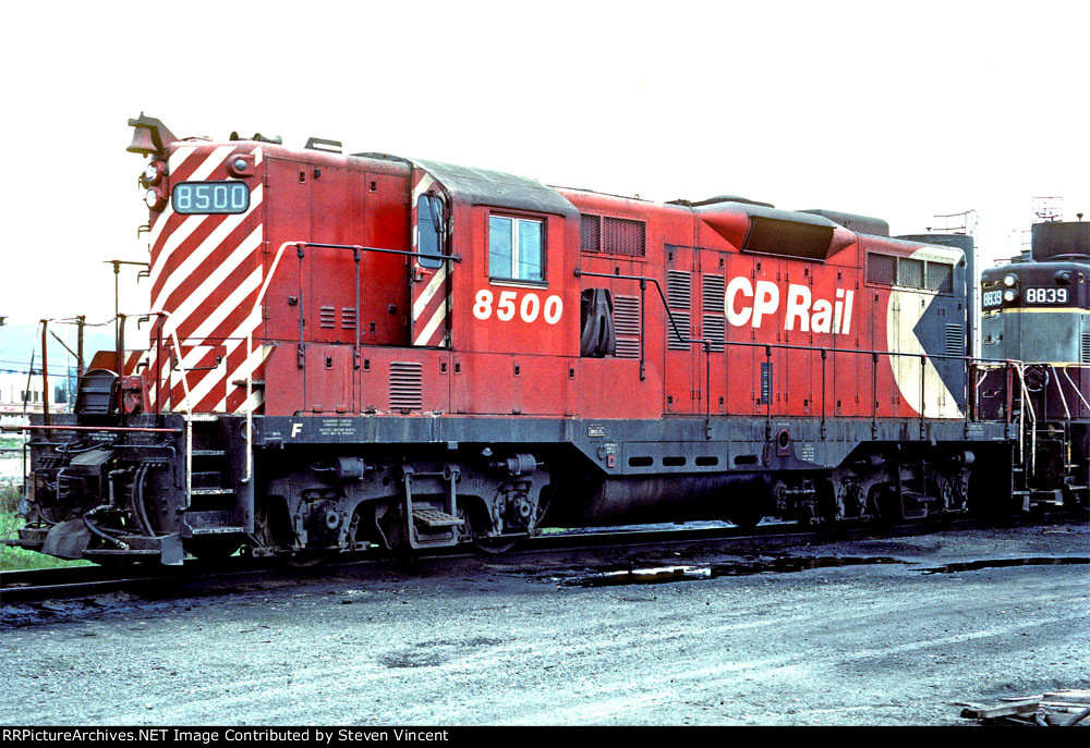 CP Rail GP #8500